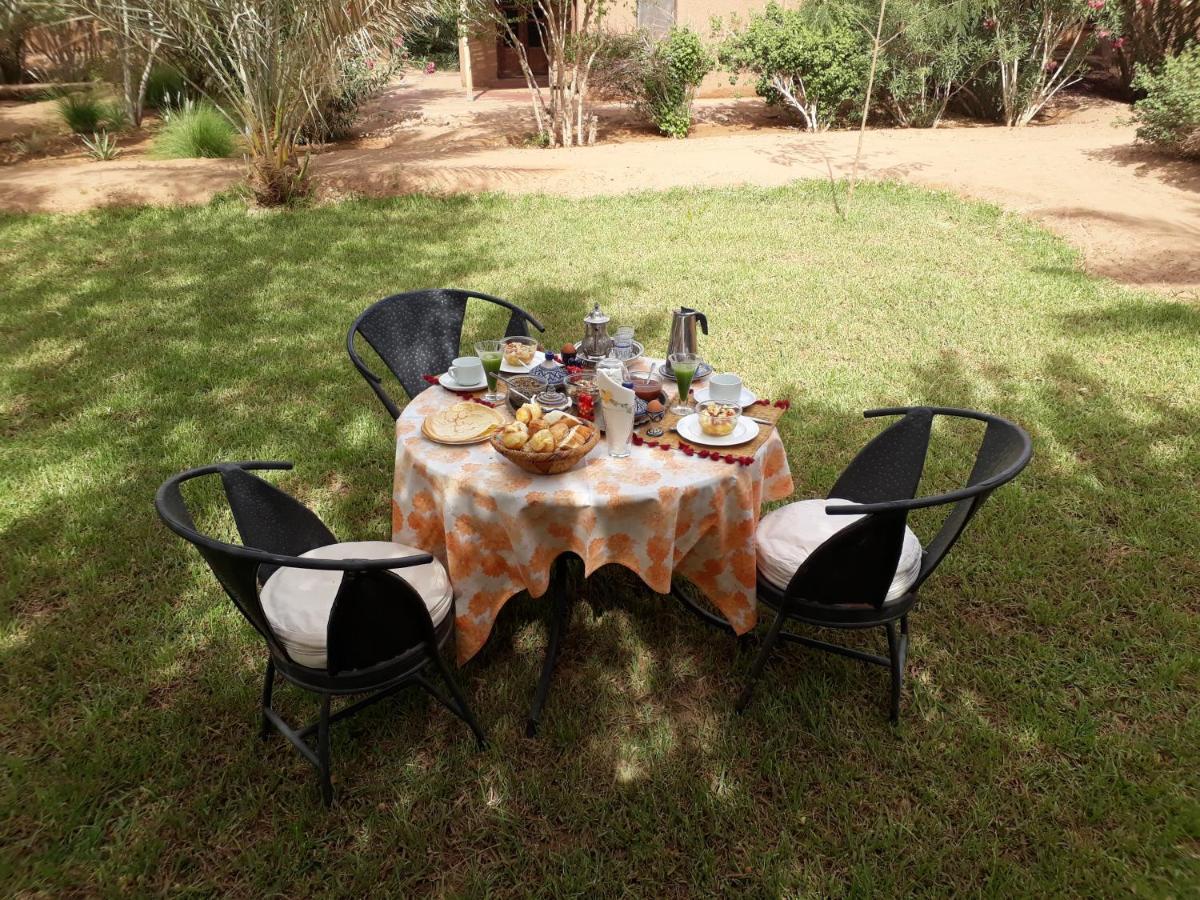 Bed and Breakfast Dar Paru à M'Hamid El Ghizlane Extérieur photo