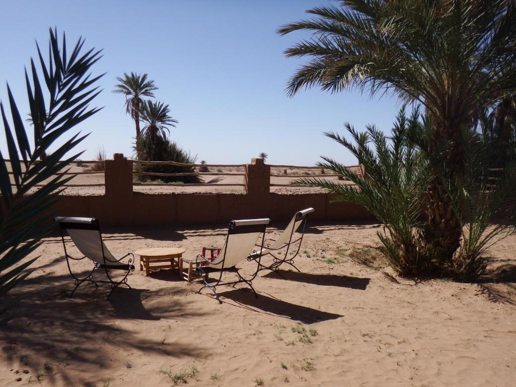 Bed and Breakfast Dar Paru à M'Hamid El Ghizlane Extérieur photo