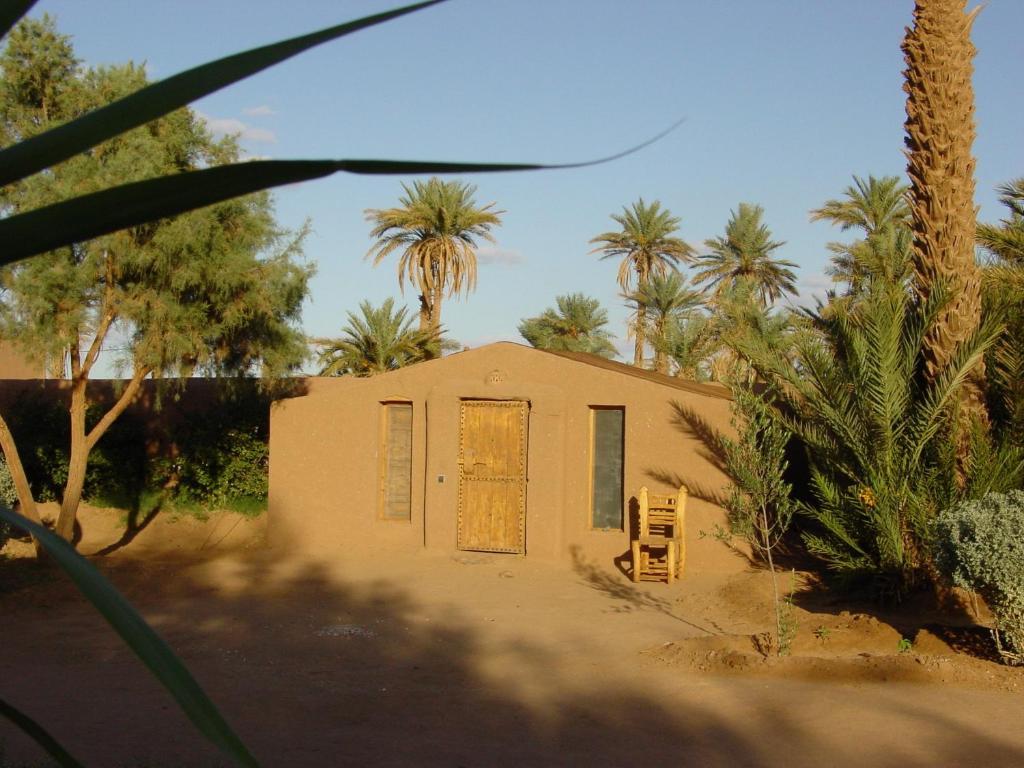 Bed and Breakfast Dar Paru à M'Hamid El Ghizlane Extérieur photo